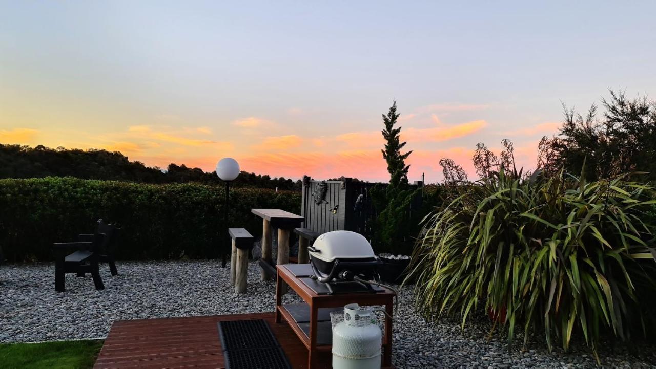 Rocky Ridge Cottage Takaka Buitenkant foto